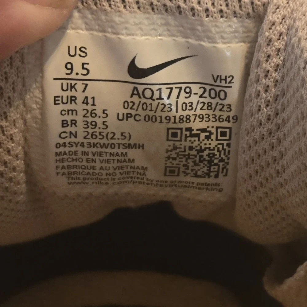 Nike Women`s Ebernon Low AQ1779-200 Particle Beige/Desert Sand/Pink  size 9.5